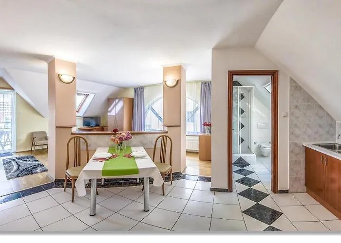 Laky Apartmán